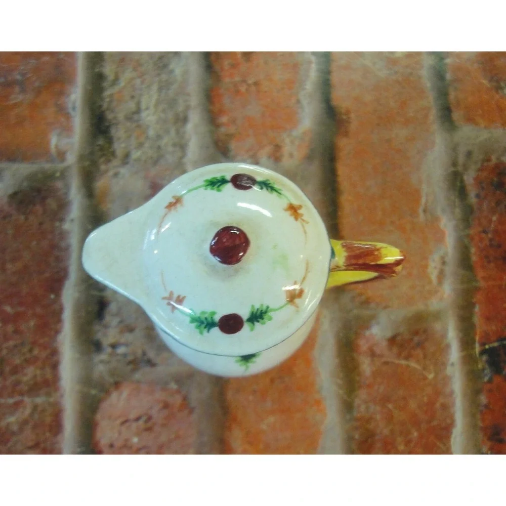 Japan made vintage‎ teapot shape flower  salt shaker tea party decoration